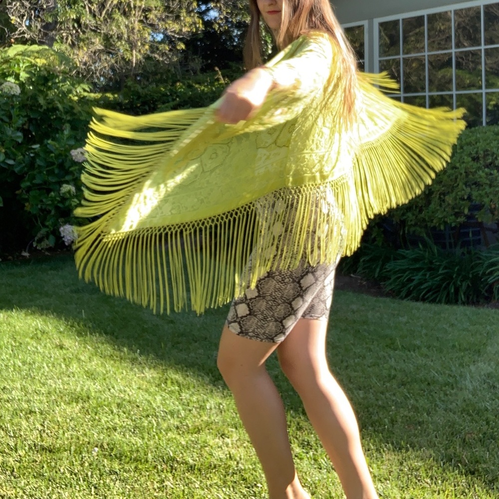 Planet Blue 🌎Lime Green Fringe Cropped Kimono🍋 - Picture 6 of 9